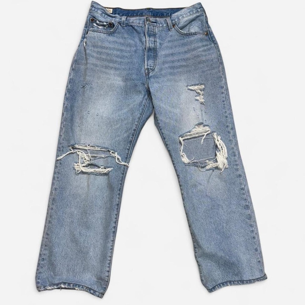 Levi’s Premium 501 ‘90s Distressed Light Wash Straight Leg Jeans W33 L32 Women’s
